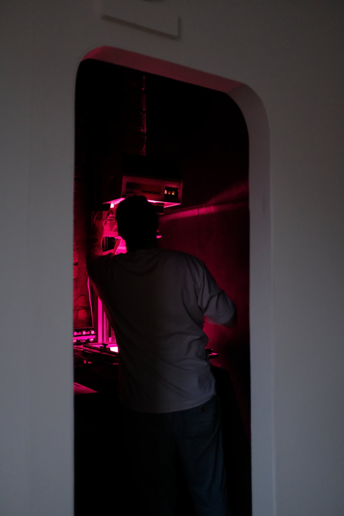 Darkroom Facilities – Come Through Lab LTD